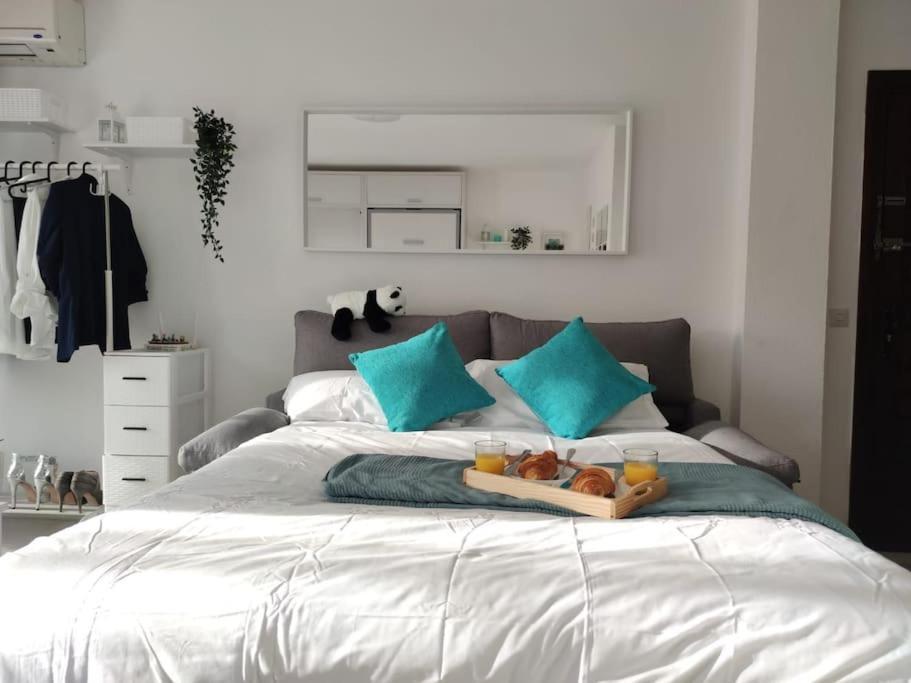 Apartamento-estudio Benalsun Pueblo Evita Benalmádena Esterno foto