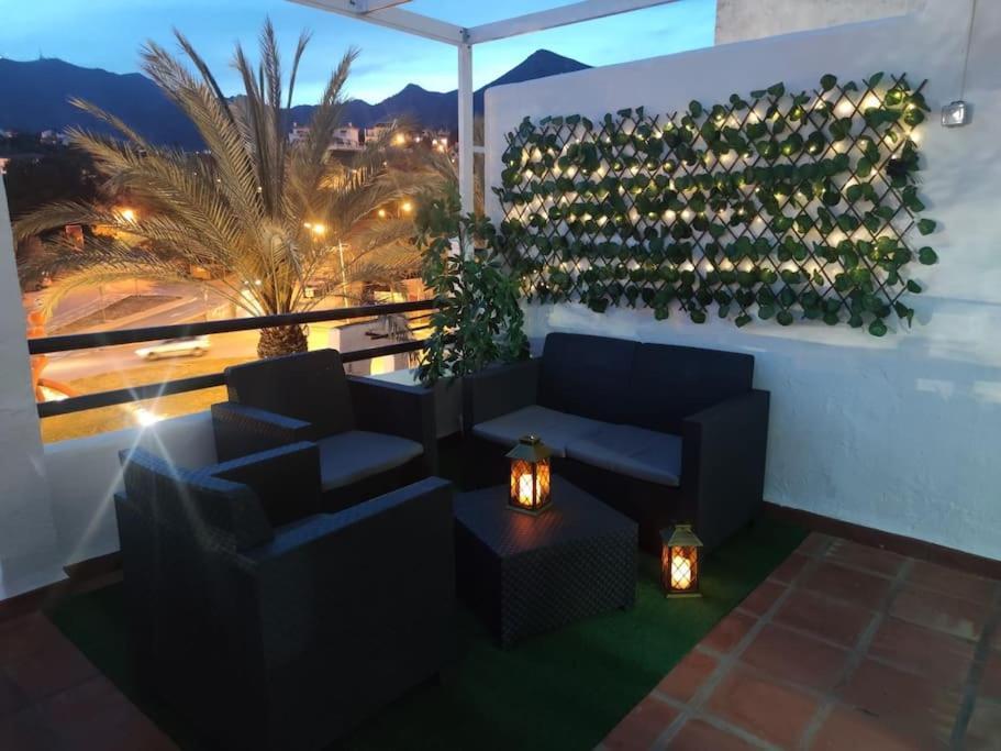 Apartamento-estudio Benalsun Pueblo Evita Benalmádena Esterno foto
