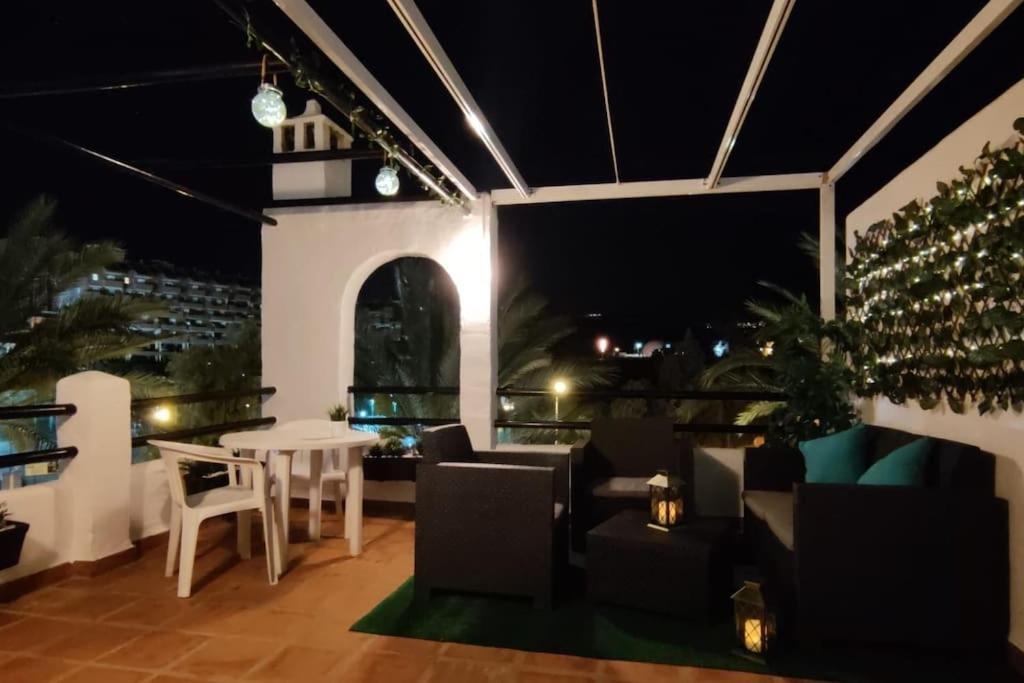 Apartamento-estudio Benalsun Pueblo Evita Benalmádena Esterno foto