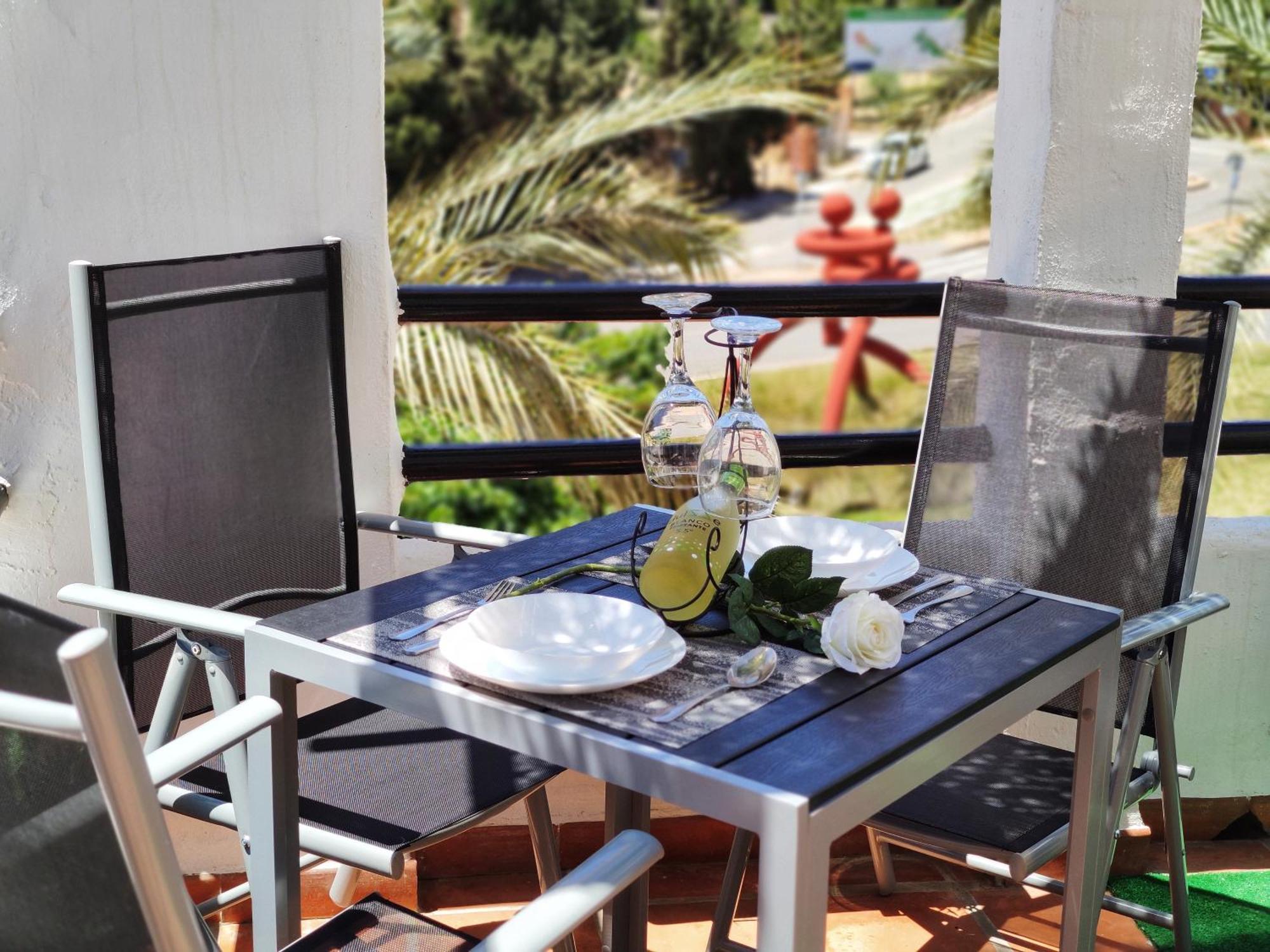 Apartamento-estudio Benalsun Pueblo Evita Benalmádena Esterno foto